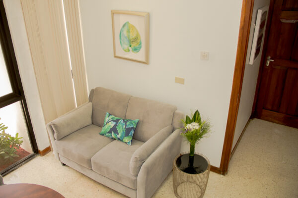 Blue Room - Image 13