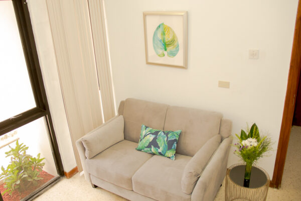 Blue Room - Image 12