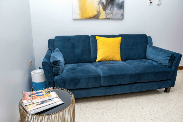 Yellow Room - Image 4